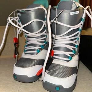 Burton Coco Women’s Snowboarding Boots